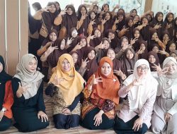 Melalui PKM, Dosen STIE Malangkucecwara Beri Bimbingan di Ponpes El Jasmeen Singosari