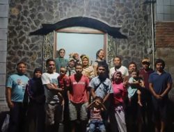 Semangat Berbagi di Bulan Ramadan, Keluarga Besar Part Civic Malang Bagikan Takjil