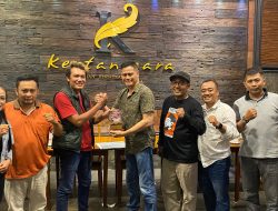 drg. David Andreasmito Terima Award dari SMSI Malang Raya sebagai Tokoh Muda Inspiratif