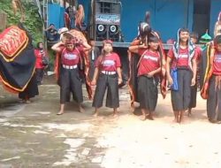 Seni Bantengan dan Pencak Silat Hibur Warga Singosari di Pemandian Kendedes