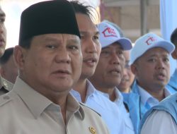 Menteri Nusron Dampingi Presiden Prabowo Resmikan 80.000 Koperasi Desa Merah Putih