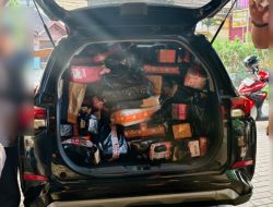 Bea Cukai Malang Bongkar Pengiriman Rokok Ilegal Lewat Ekspedisi