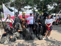 Tampilan Sangar Pasukan Sniper Jadi Perhatian Penonton Saat Karnaval di Kelurahan Bumiayu