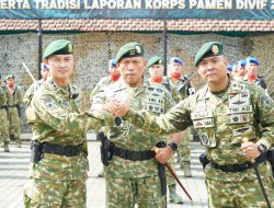 Pangdivif 2 Kostrad Pimpin Serah Terima Kepemimpinan Yonbekang 2 dan Denpom Divif 2 Kostrad
