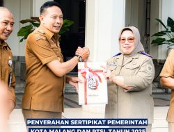 Penyerahan Sertifikat Eletronik Aset Pemkot Malang dan PTSL Tahun 2025