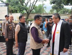 Wakapolres Batu Bersama Forkopimda Tinjau Gereja dan Pospam
