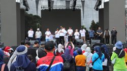 Ribuan Peserta Ikuti Senam ASN Hebat Bersama Masyarakat by Glow Plus