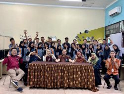 Di Hadapan Siswa SMKN 11 Malang, Korbid Digital SMSI Malang Raya Tekankan Pentingnya Portofolio dan Sikap di Dunia Kerja