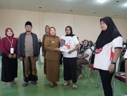 710 Buruh Pabrik Rokok di Gondanglegi Terima BLT DBHCHT Rp350 Ribu