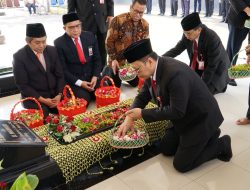 HUT ke-81 Jawa Timur, Asep Kusdinar Pimpin Ziarah ke Makam Abdul Hamid Mahmud