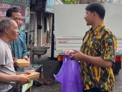 AMPG Tebar Jumat Berkah di Empat Titik, Jalankan Amanah Ketua DPD Golkar Kota Malang