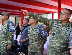 Panglima Divif 2 Kostrad Tinjau Latgabma Keris Woomera, Tekankan Kesiapan dan Profesionalisme Prajurit